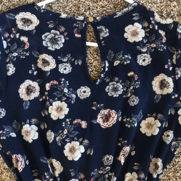 Romper - Picture 5 of 6